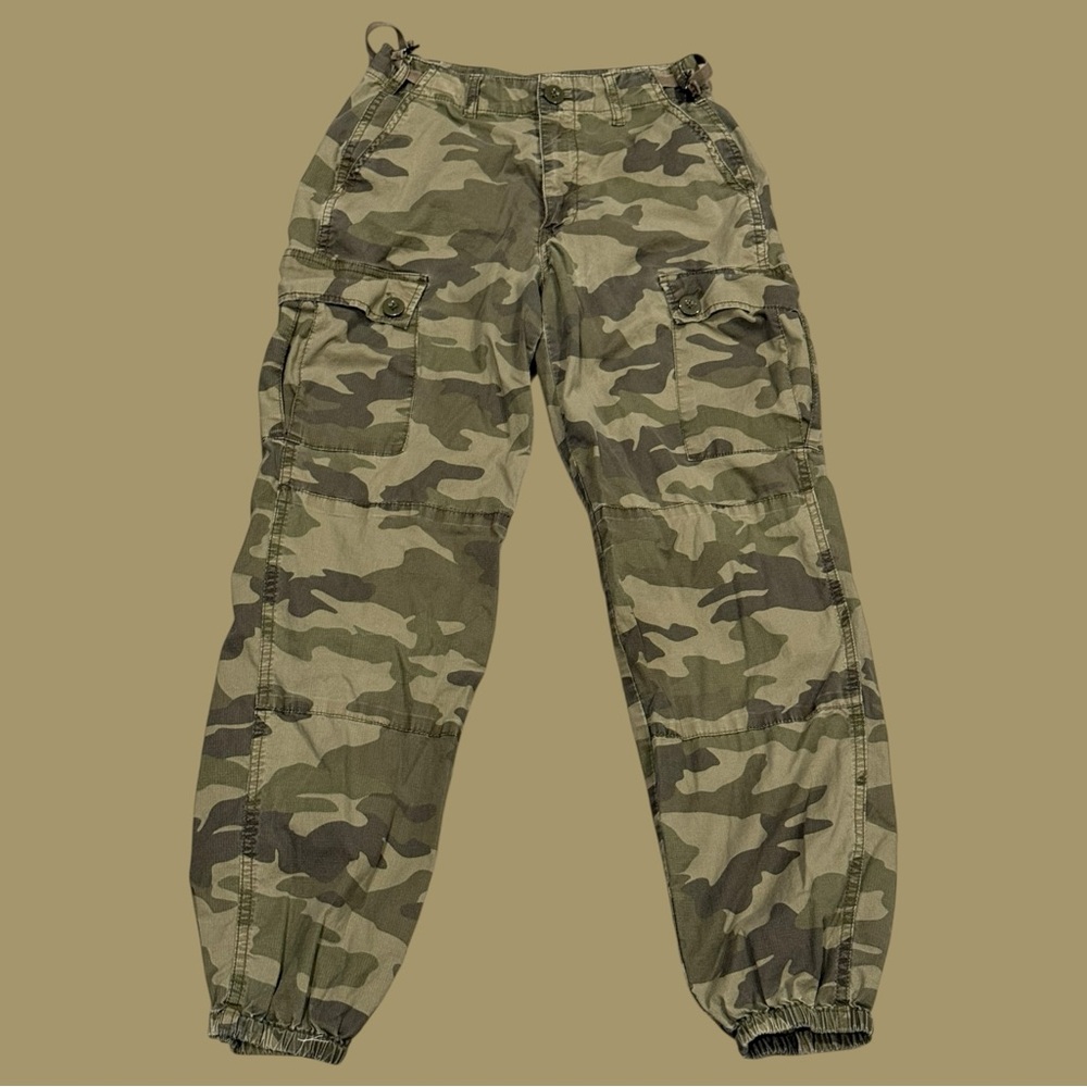 Garage Women's Camo Cargo Jogger Pants - Olive Green
